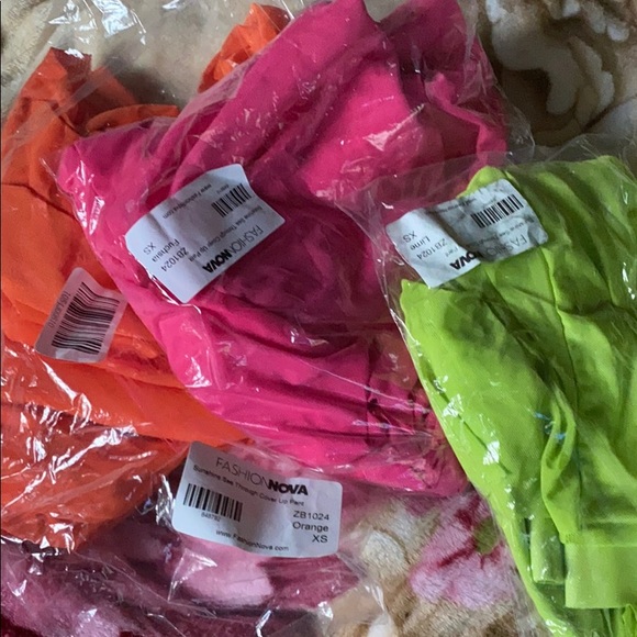 Cover up pants - Picture 1 of 2